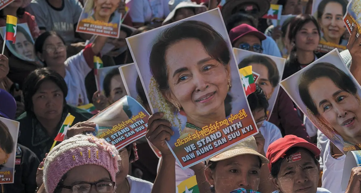 San Suu Kyi difende i militari birmani: «Nessun genocidio»