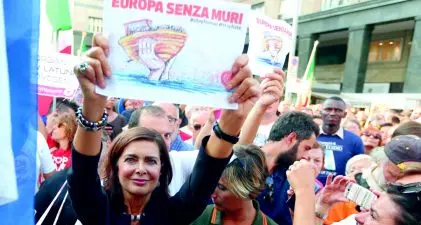 Boldrini: «I partiti facciano un passo indietro, costruiamo una lista unica per le Europee»