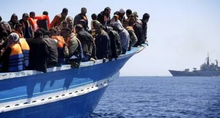 Salvini chiude i porti italiani. Nave con 629 migranti non potrà approdare