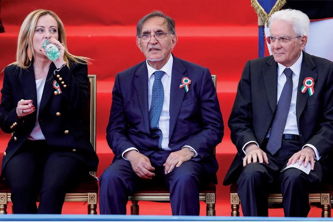 Da sinistra la premier Giorgia Meloni, il presidente del Senato Ignazio La Russa e il presidente della Repubblica Sergio Mattarella