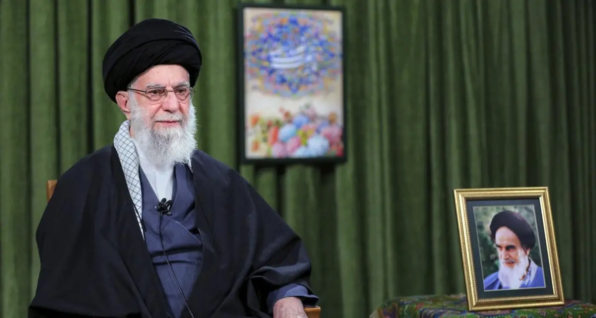 Ali Khamenei minaccia Israele: «Sarà punito per il raid a Damasco»