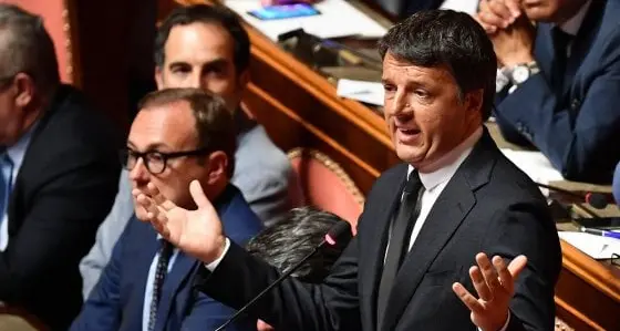 Ok al decreto intercettazioni, ma Renzi esce dall'Aula
