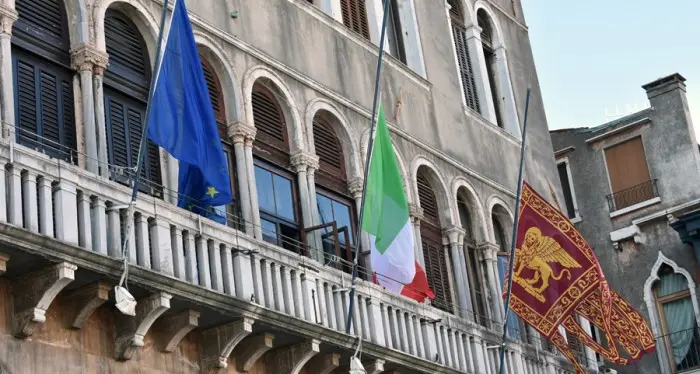 Il grido dell'avvocatura di Venezia: \"L'Italia riparte la giustizia è ferma\"
