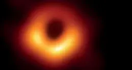Fotografato per la prima volta il buco nero a 56 milioni di anni luce dalla terra