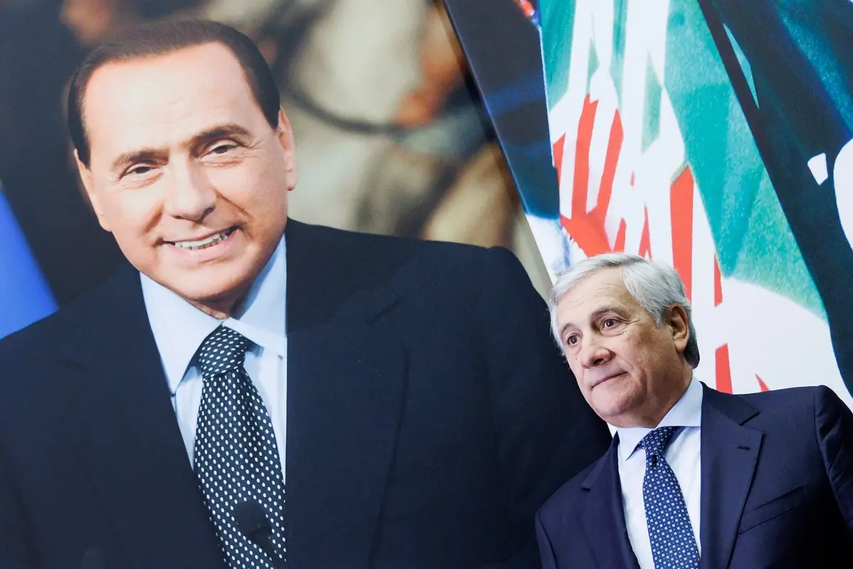 Nella foto Antonio Tajani vicino all\\u2019immagine di Silvio Berlusconi (LaPresse) , LAPRESSE