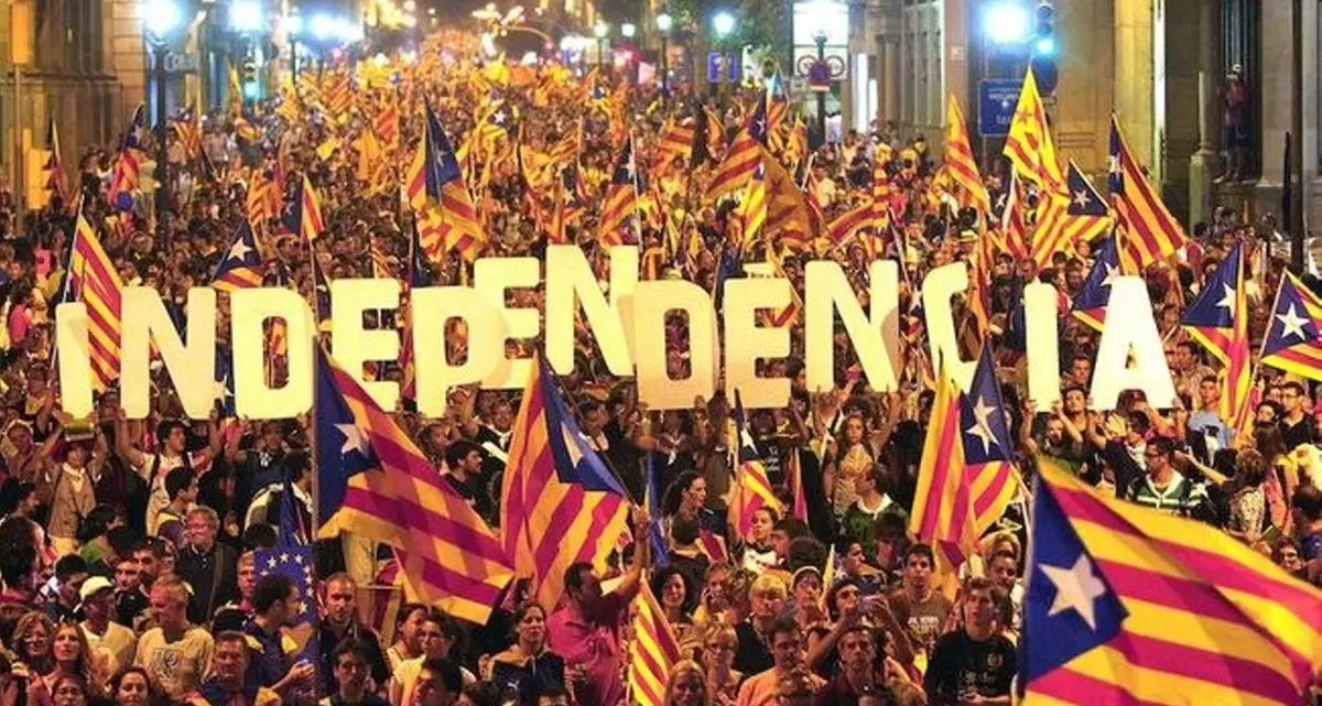 Catalogna indipendente, Madrid minaccia la forza contro il referendum