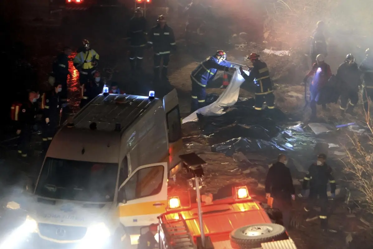 La tragedia avvenuta in Grecia: 36 morti a causa dello scontro tra due treni