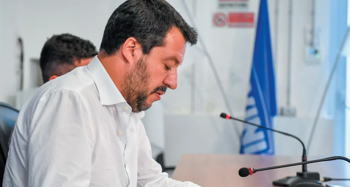 Salvini: «Incivile leggere sui giornali intercettazioni senza rilievo penale»