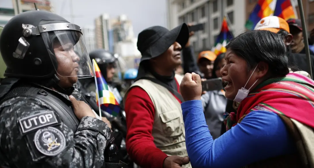 Diritti umani violati e flagello pandemia: Bolivia verso il voto