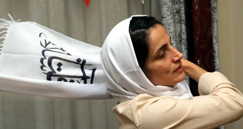 «Senza velo abbiamo riso in faccia ai tiranni». Intervista a Nasrin Sotoudeh
