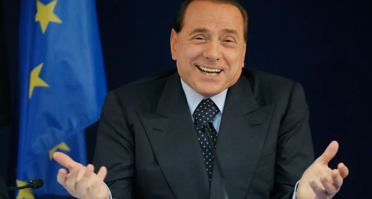 Con il Rosatellum, Berlusconi torna leader per legge