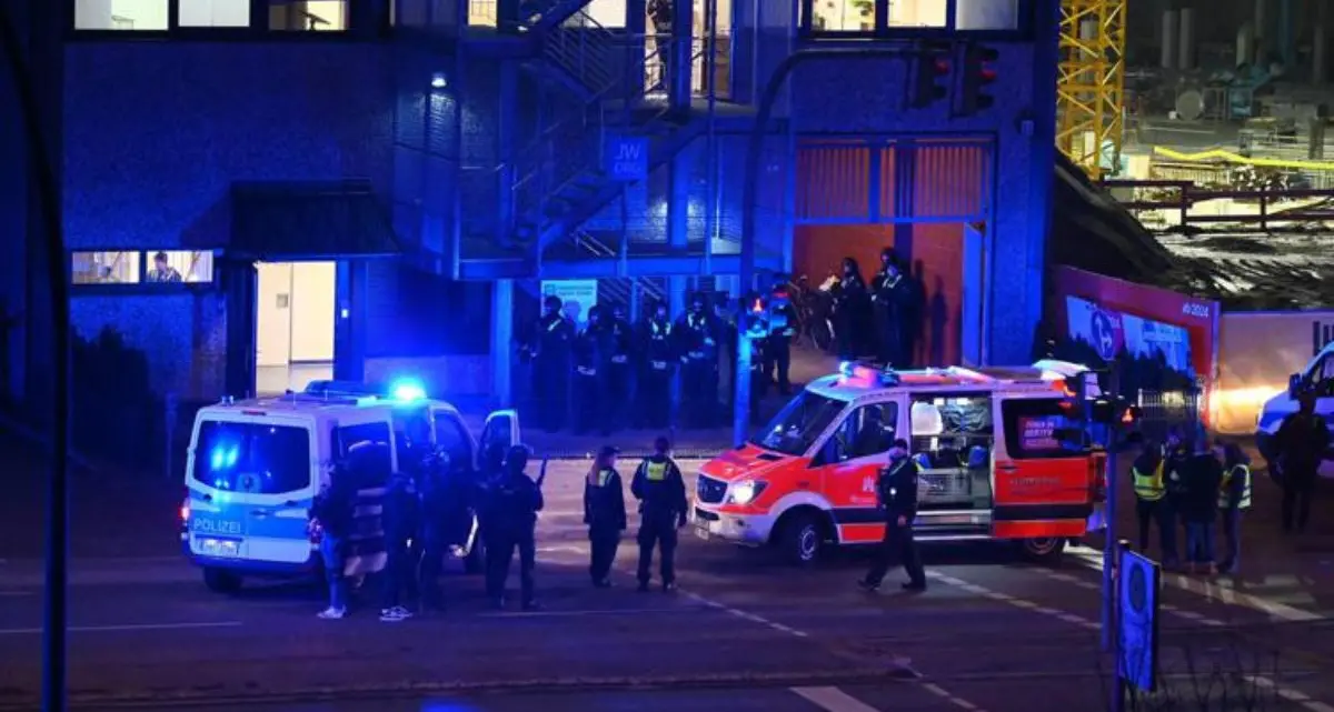 Strage in una chiesa di Testimoni di Geova: sette morti ad Amburgo