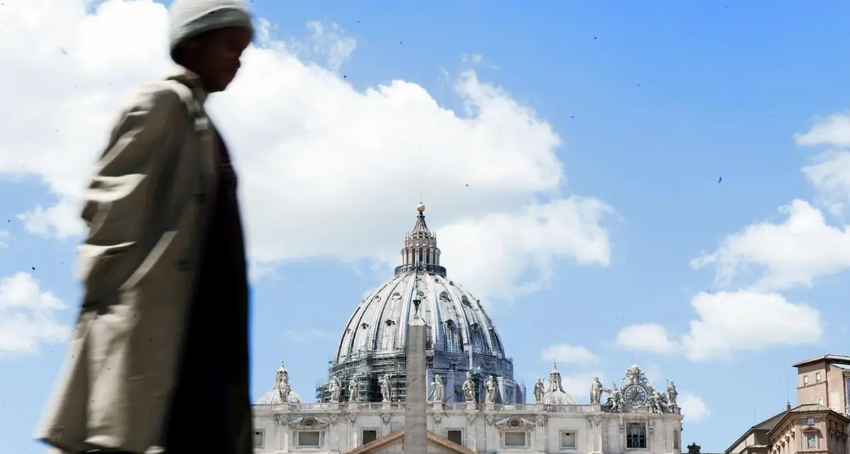 L’anatema del Vaticano sull’eutanasia: «È un crimine contro la vita umana»