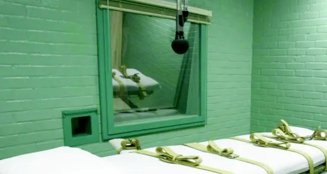 Feroce Arkansas finisce la maratona della pena di morte