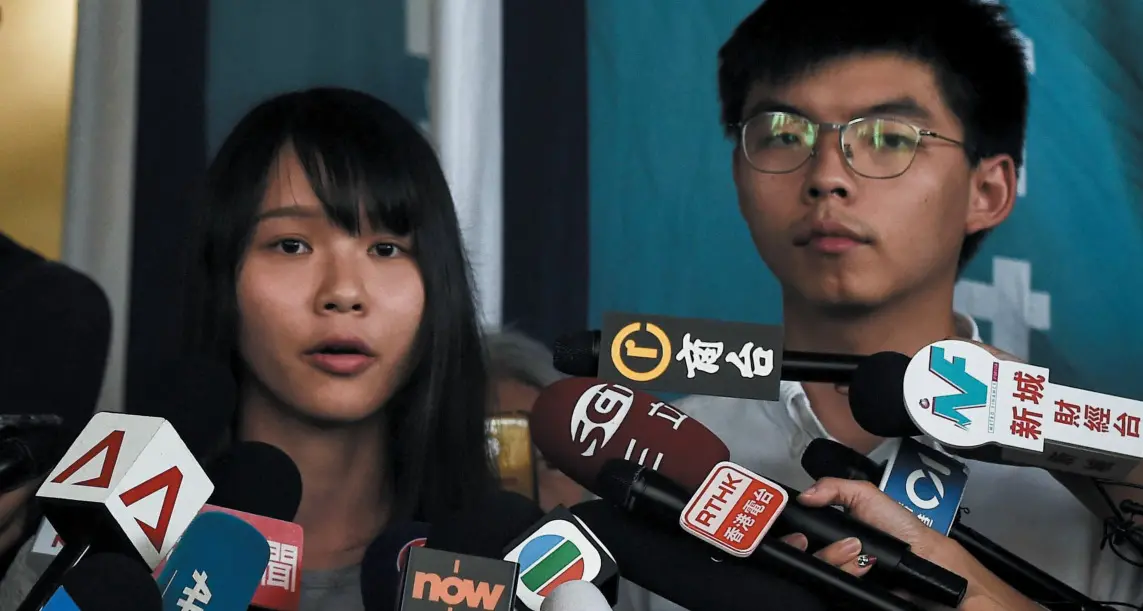Hong Kong retata di oppositori: arrestati i leader del movimento