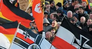 Germania, il rapporto degli 007: «L’estrema destra cresce grazie all’odio sul web»