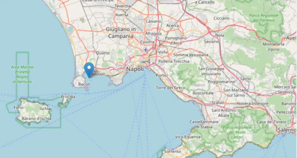 Scossa di terremoto in mare nella zona dei Campi Flegrei: paura a Bacoli, Pozzuoli e Napoli