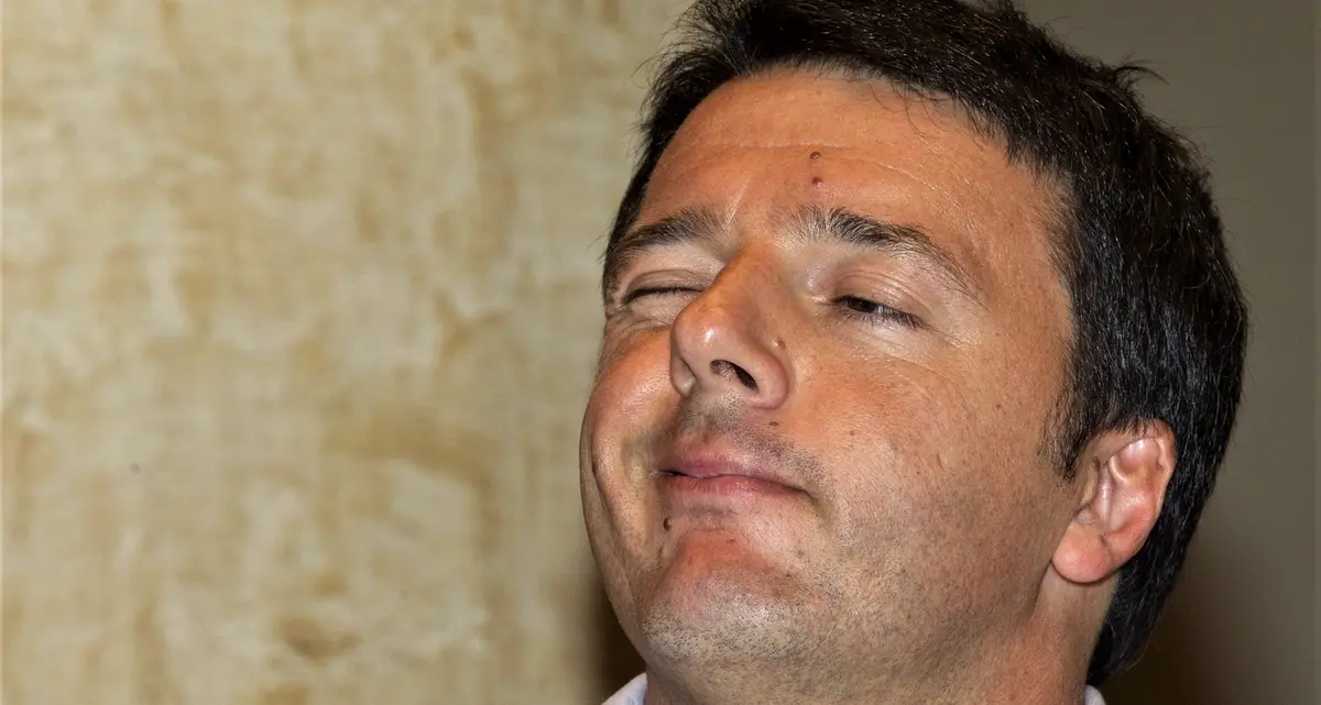 Dimissioni e Congresso: il colpo di scena di Renzi per stanare gli avversari