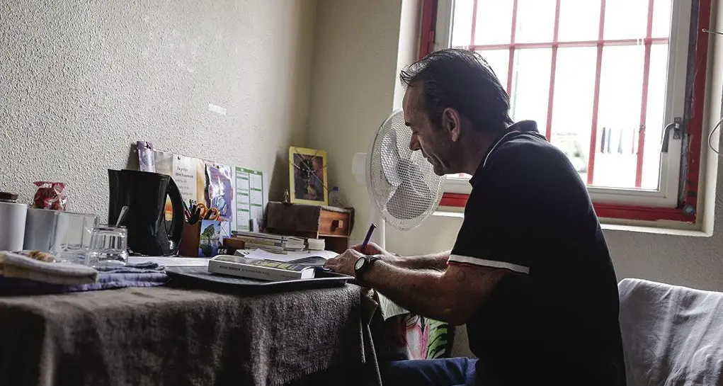 Quegli “stage carcerari” dei giovani magistrati: l’esempio arriva da Parigi