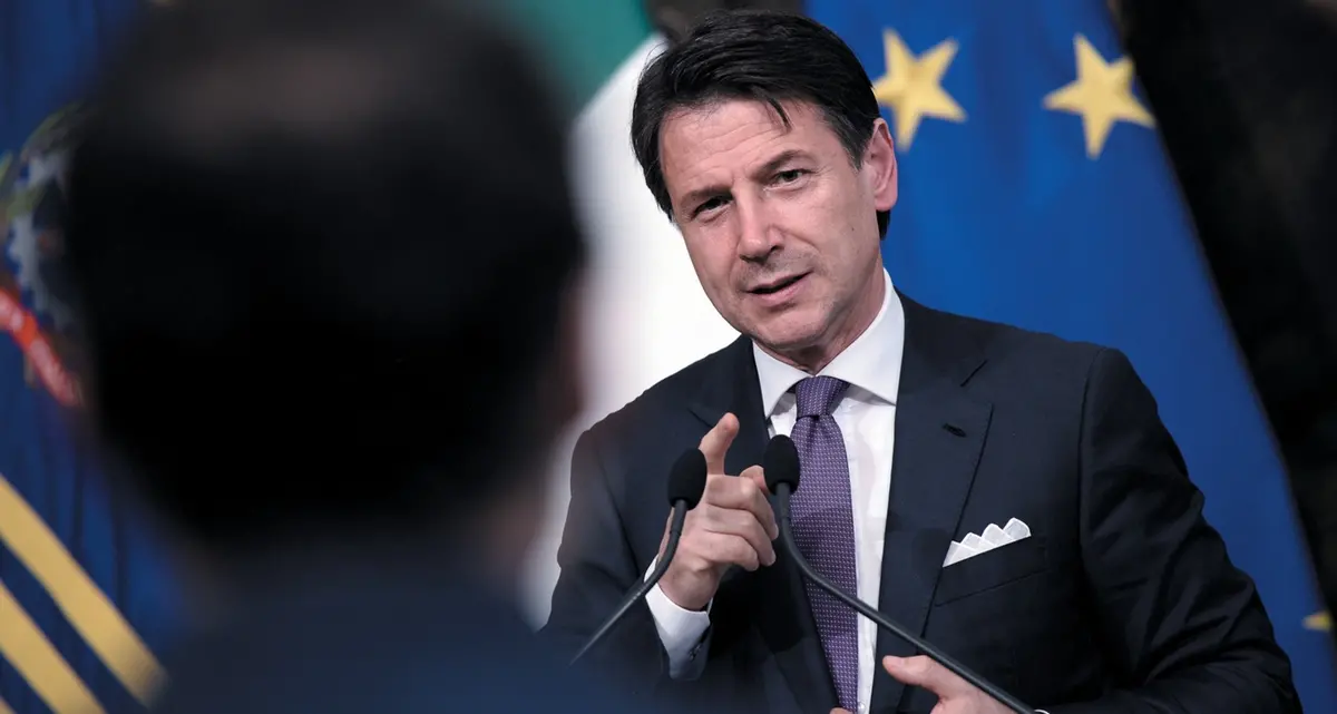 Di Maio teme il fuoco amico ma nessuno vuole prendere il suo posto