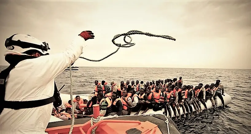 Migranti nel Mediterraneo chi ha paura delle Ong?