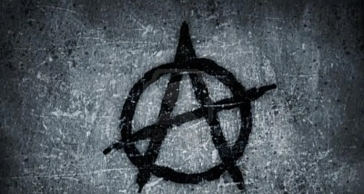 La dura repressione per gli anarchici: condanne superiori alle stragi di Capaci e Via D’Amelio