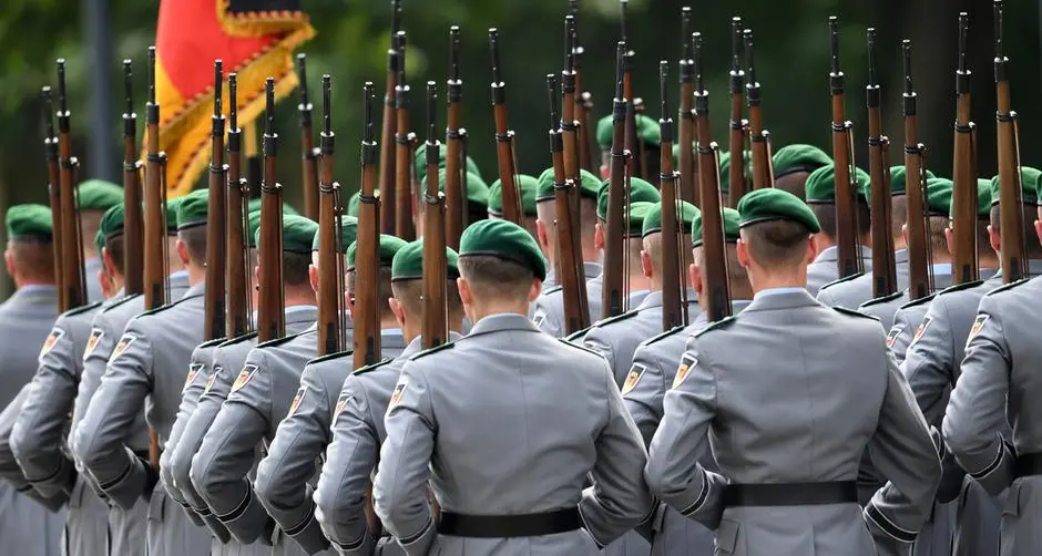 Germania: 550 neo-nazisti tra le fila delle forze armate