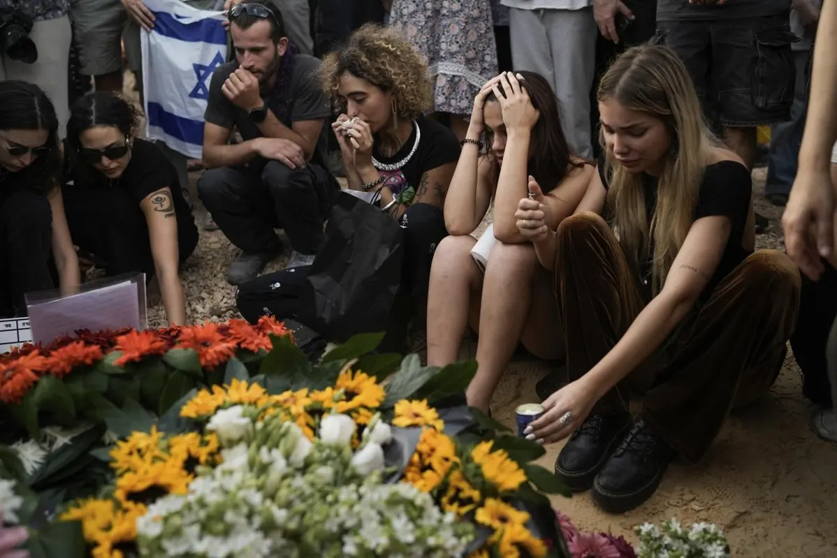 Un momento del funerale di una vittima israeliana