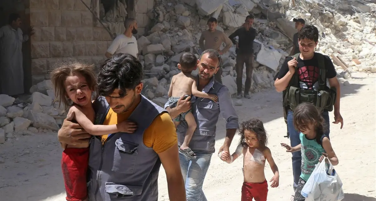 Aleppo al via l'evacuazione, spari contro i civili