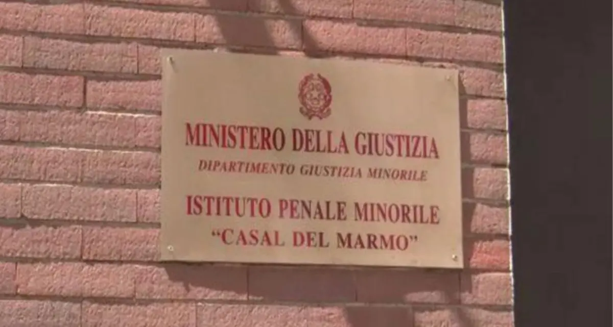 Detenuti in protesta all'istituto minorile di Casal Del Marmo, terzo rogo in poche settimane