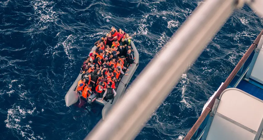 «L'emergenza non sia una scusa per lasciar morire i migranti in mare»