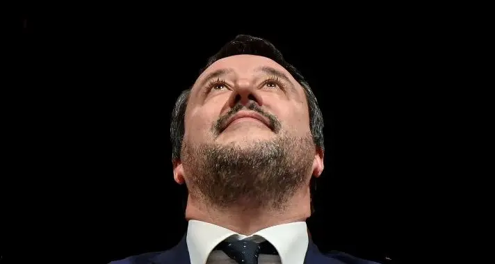 Salvini: \"Pronto a oppormi fisicamente allo svuotacarceri!\"
