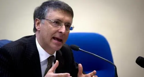 Sblocca cantieri, l'allarme di Cantone: «Si corre il rischio di corruzione»