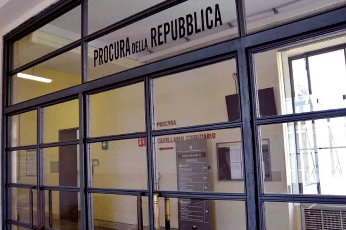 L\\'ingresso di una procura della Repubblica