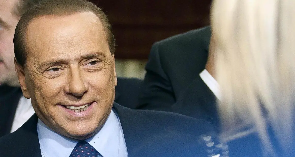 Intervista a Berlusconi: \"Le scuse di Merkel e il dolore per il mio amico Dell'Utri\"