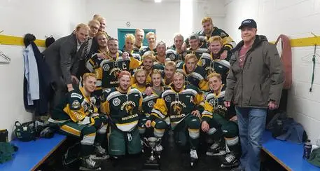 Incidente in Canada, muoiono 14 giocatori di una squadra juniores di hockey