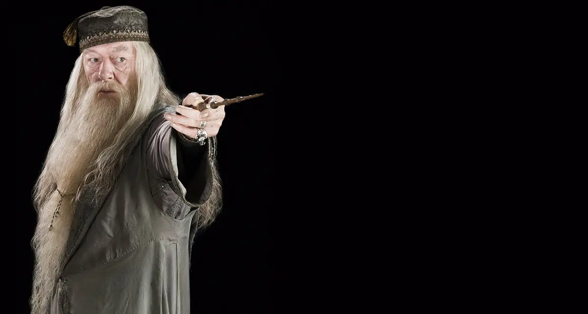 Per tutti fu Albus Silente: addio a Michael Gambon, icona di Harry Potter