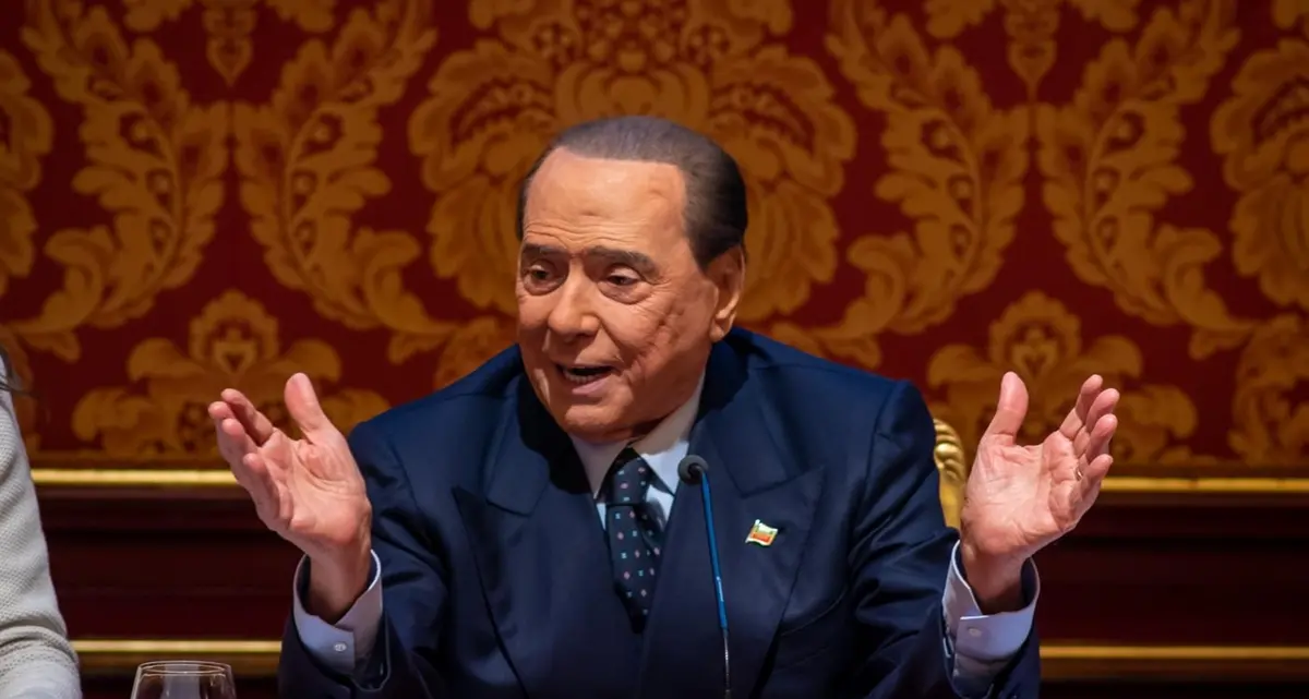 Tra fedeltà alla coalizione e disagio sulla giustizia. Il caso Cospito mette in allarme Berlusconi