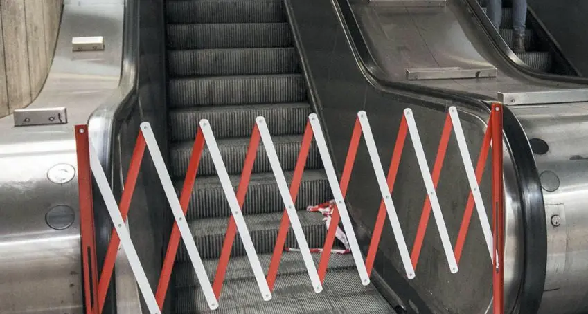 Metro Roma, scale mobili sabotate: 11 indagati