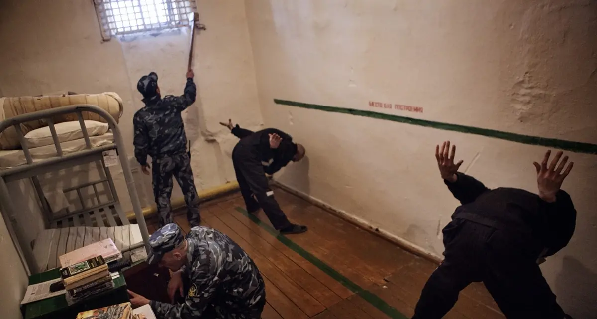 Rivolta nel carcere siberiano: un morto e 300 feriti