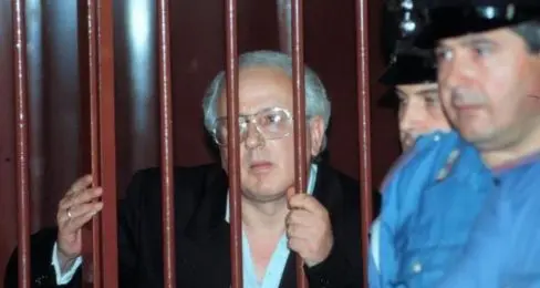 Raffaele Cutolo ricoverato in ospedale, il trasferimento d'urgenza dal carcere di Parma