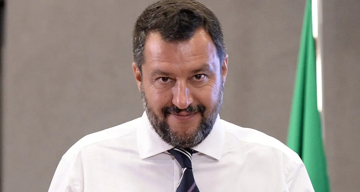 Afghanistan, Salvini: «Sì all’accoglienza di donne e bambini»