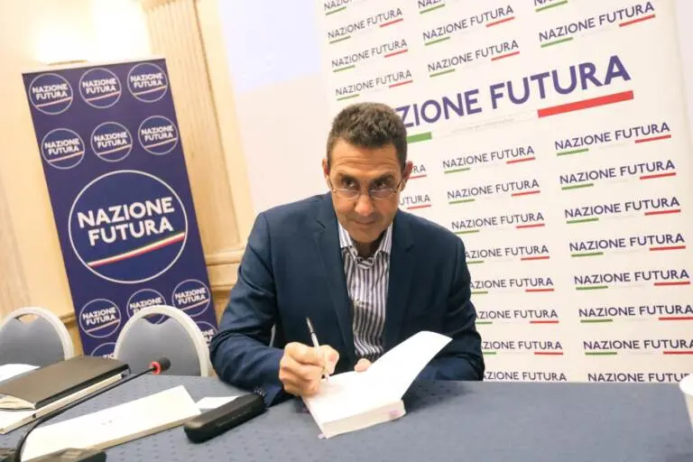 Vannacci, il generale torna in servizio: «Ma promuoverò ancora il