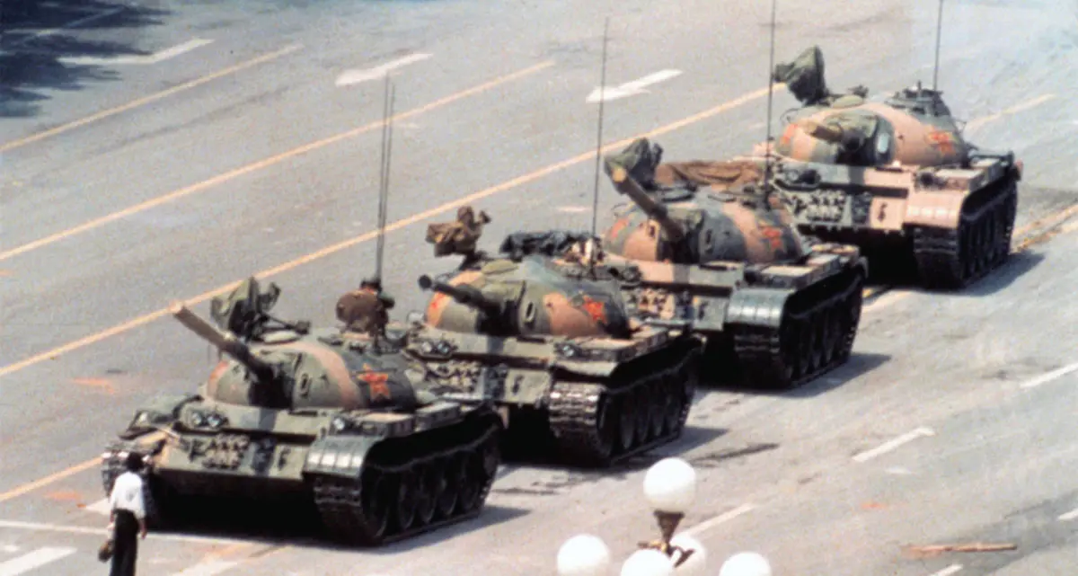 \"A Tienanmen l'esercito cinese uccise almeno 10mila ragazzi\"