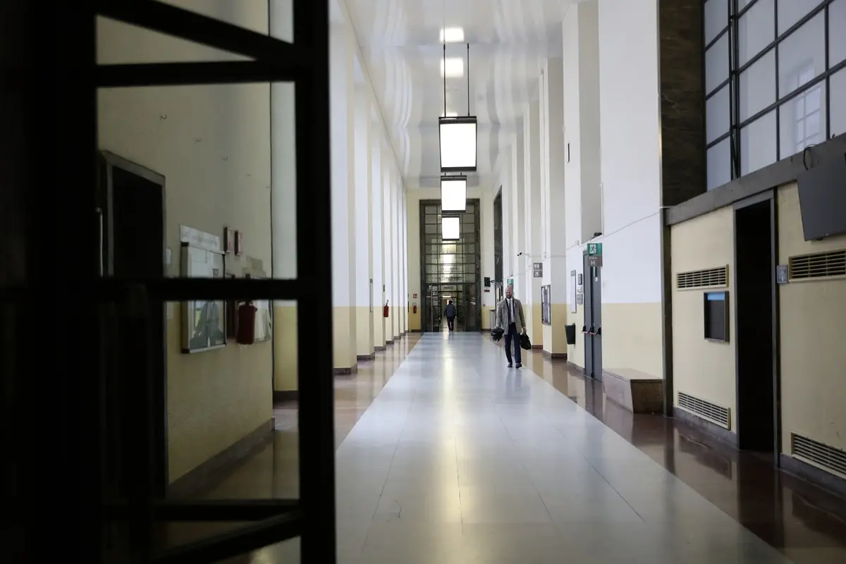 INTERNO TRIBUNALE DI MILANO PALAZZO DI GIUSTIZIA , IMAGOECONOMICA