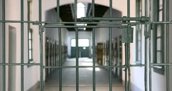 Col Covid il carcere diventa focolaio di infezione per agenti e detenuti