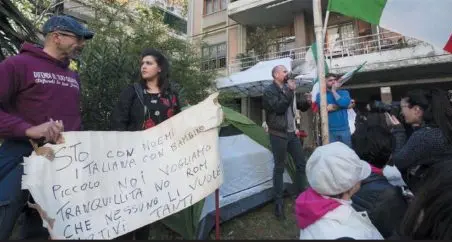 Proteste a Roma per una casa popolare