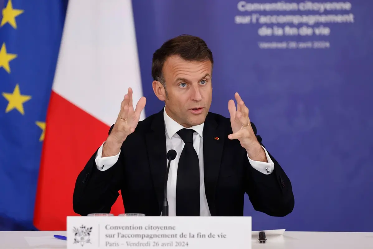 Emmanuel Macron interviene al seminario del Consiglio economico, sociale e ambientale (CESE) di Parigi , APN