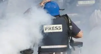 Giornalisti assediati dai regimi autoritari Pressioni anche in Italia