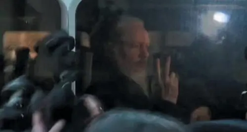 Assange in arresto a Londra su richiesta degli Usa